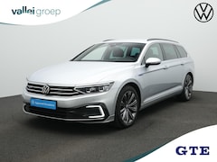 Volkswagen Passat Variant - 1.4 TSI 218 pk PHEV GTE | IQ Light | Achteruitrijcamera | Adaptive Cruise | Stuur-/stoelve