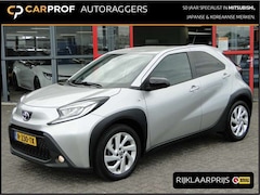 Toyota Aygo X - 1.0 VVT-i MT First | Led | Cruise | Carplay | Camera