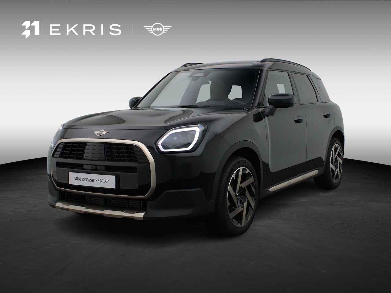 MINI Countryman - C Favoured Trim + Pakket L + Panorama dak + Harman Kardon + Camera + Led + 19'' - AutoWereld.nl