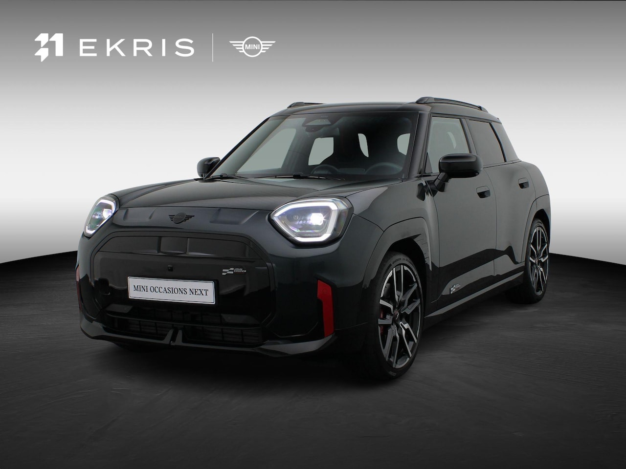 MINI Aceman - E JCW + Pakket XL + Trekhaak + Stuurwielrand verwarmd + panoramadak + Driving Assistant Pl - AutoWereld.nl