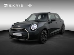 MINI Cooper - 5 deurs Favoured + M pakket + Pano + Getint Glas