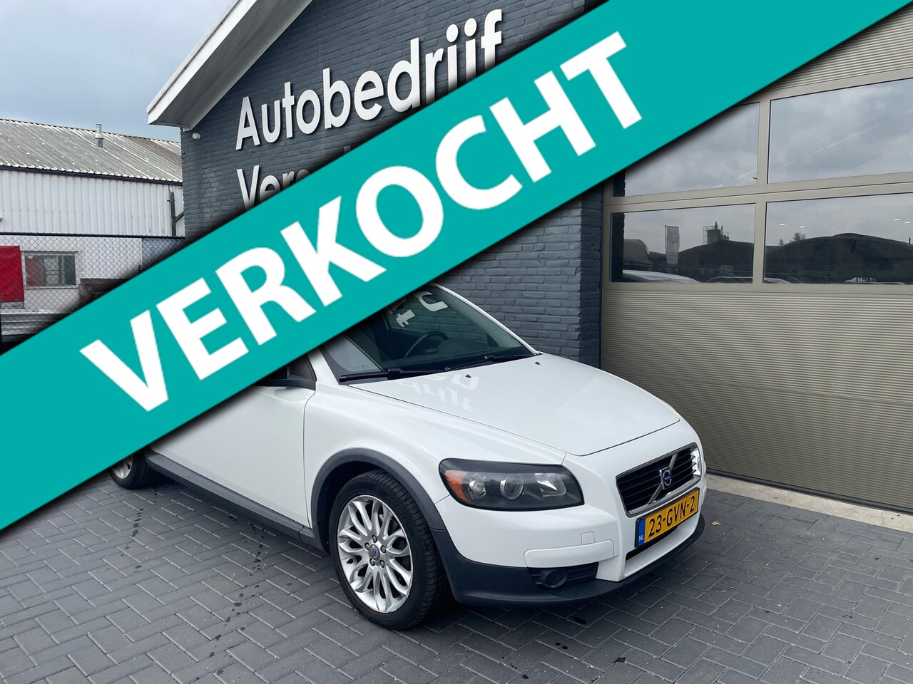 Volvo C30 - 1.8 Sport spoiler airco 17 inch cruise - AutoWereld.nl