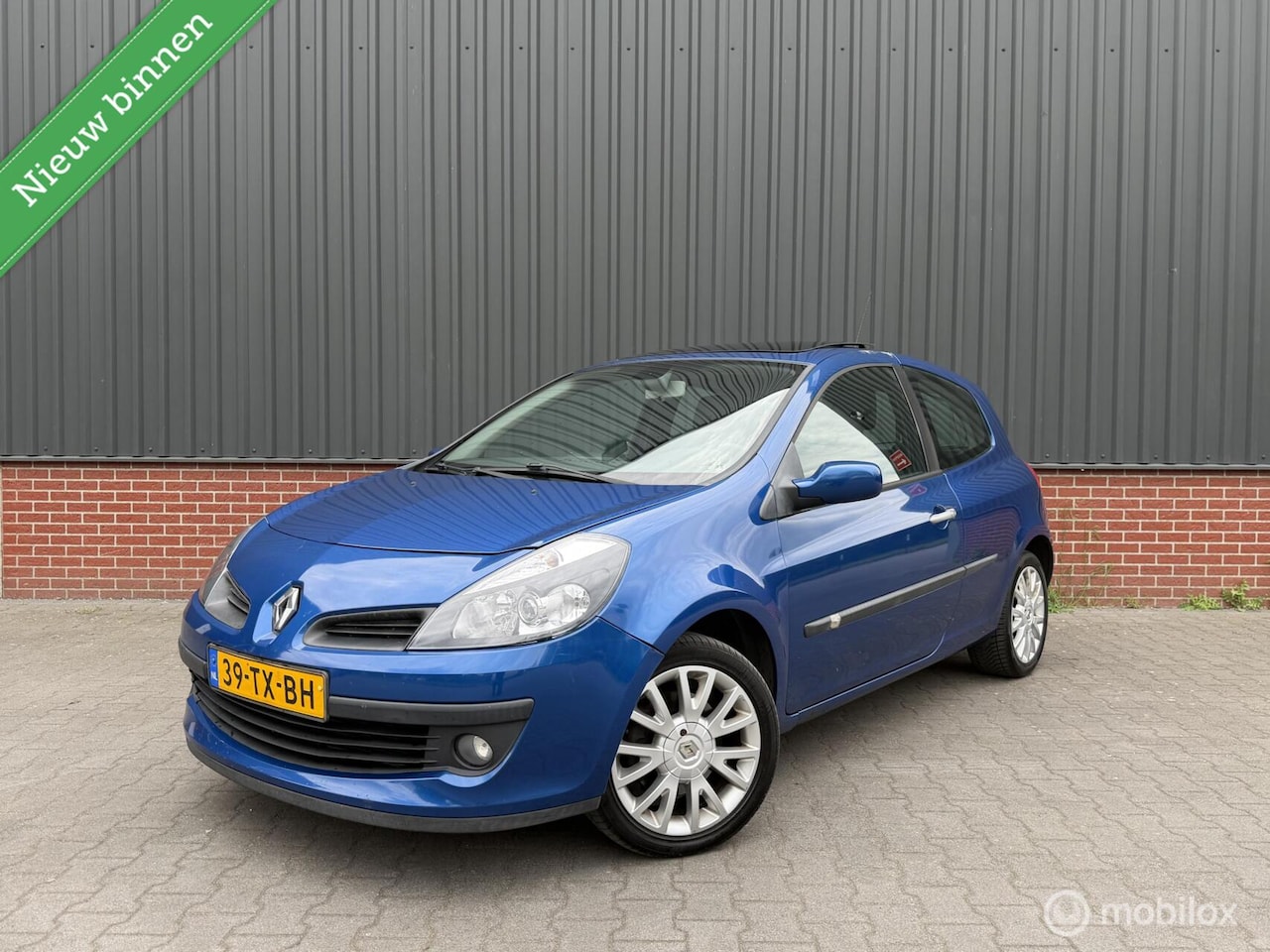 Renault Clio - 2.0-16V Exception Airco Pano Cruise Apk Nl Auto - AutoWereld.nl
