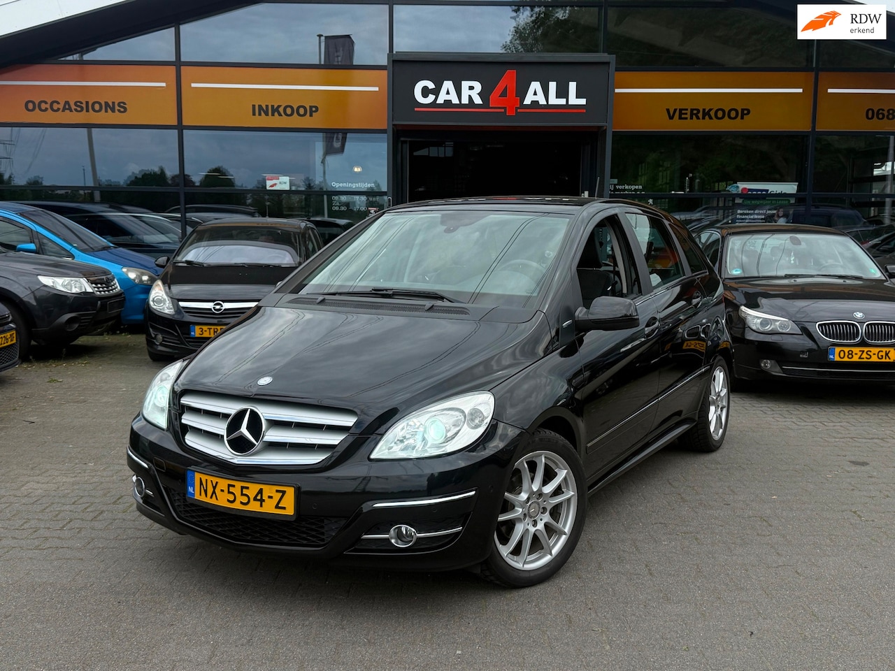 Mercedes-Benz B-klasse - 160 CAMERA/CARPLAY/PDC/CRUISE/TREKHAAK/STLVRM/HALF LEDER/XENON/ALLE OPTIES - AutoWereld.nl