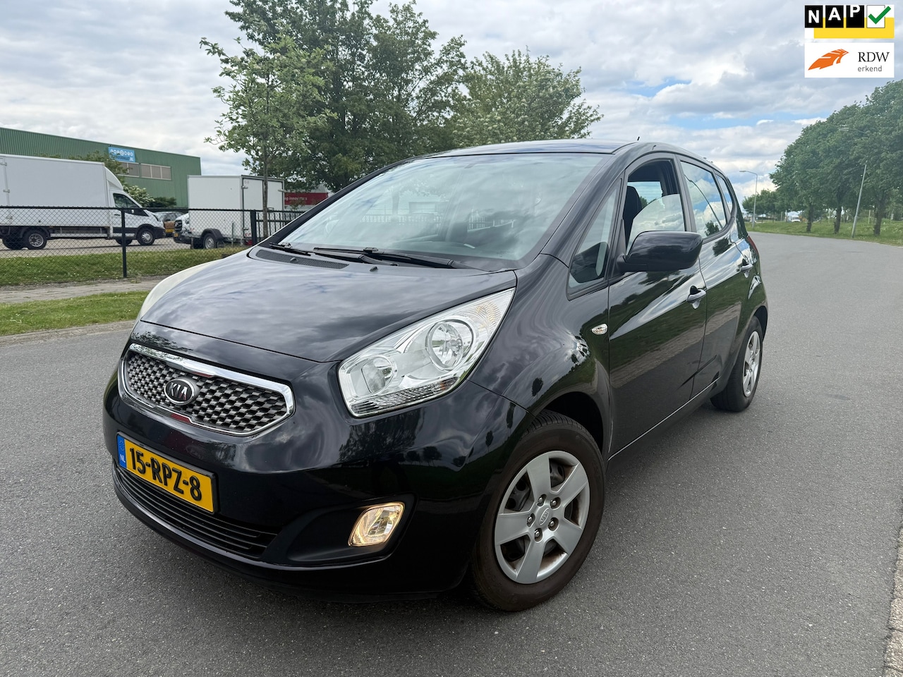 Kia Venga - 1.4 CVVT Seven NAP/AIRCO/CAMERA/NAVI/APK - AutoWereld.nl