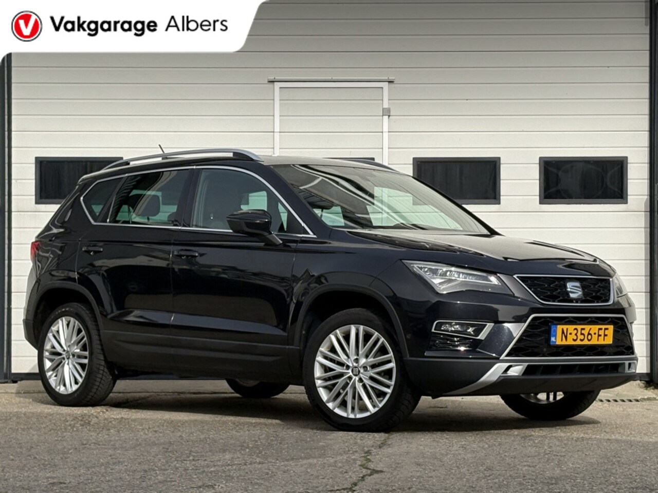 SEAT Ateca - 1.4 EcoTSI Xcellence Navi | Climate | Camera | Schuifdak | Trekh - AutoWereld.nl