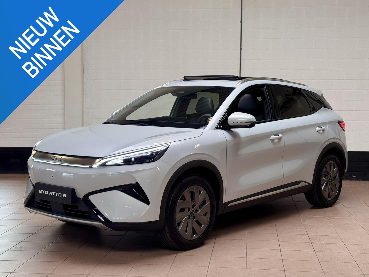 BYD ATTO 3 EVO - Excellence | Panoramadak | 360 Camera | Head-up display | - AutoWereld.nl
