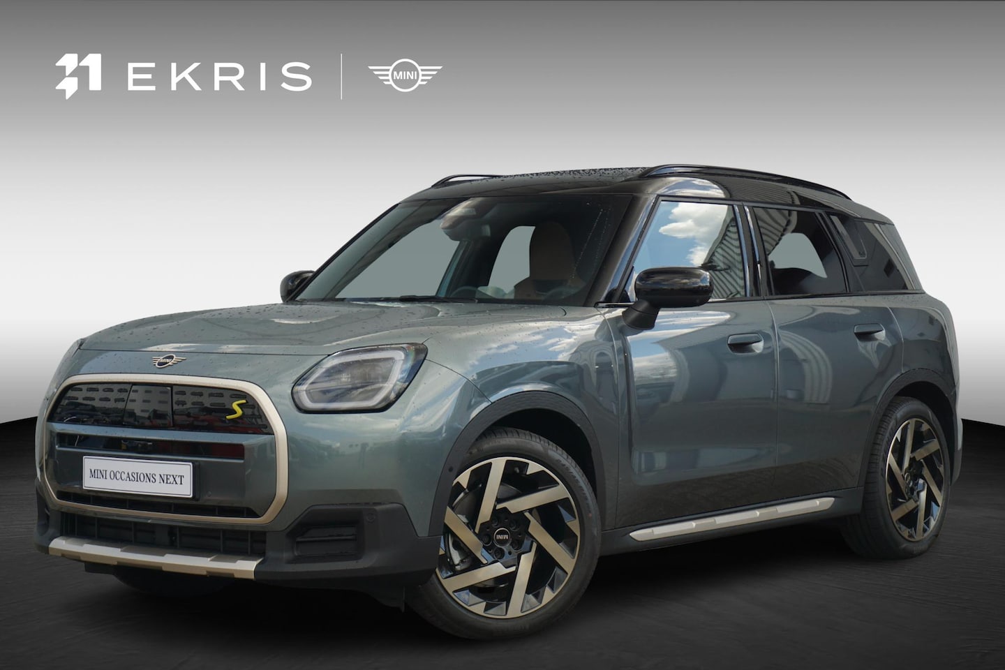 MINI Countryman - SE ALL4 Favoured Trim | Pakket L | Driving Assistant Profesional | Harman Kardon | Stoel & - AutoWereld.nl