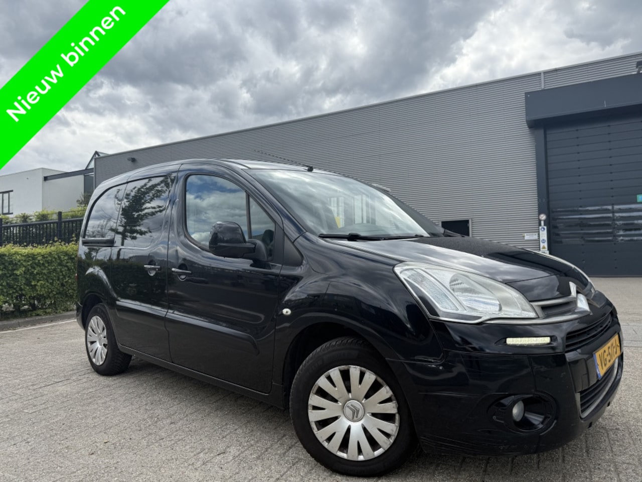 Citroën Berlingo - 1.6 HDI Cruise|Clima|Sensoren - AutoWereld.nl