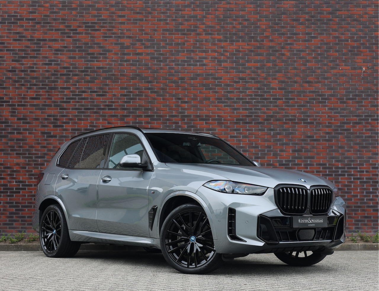 BMW X5 - 50e xDrive | Pano - Trekhaak - Bowers & Wilkins - AutoWereld.nl