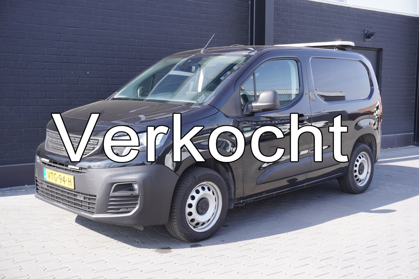 Peugeot Partner - 1.5 BlueHDI 130PK Automaat EURO 6 - Airco - Cruise - Trekhaak - € 11.950,- Excl. - AutoWereld.nl