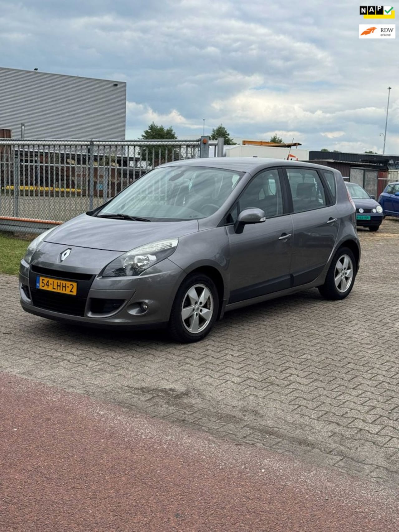 Renault Scénic - 2.0 Expression 2.0 Expression - AutoWereld.nl
