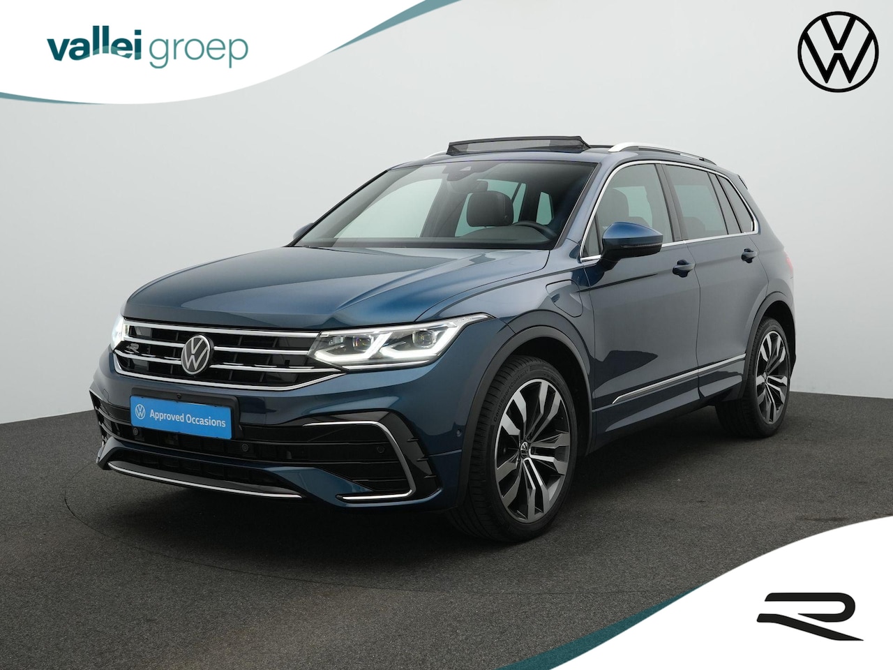 Volkswagen Tiguan - 1.4 TSI eHybrid 245 pk DSG R-Line | Panoramadak | Adaptief onderstel | 360 Camera | IQ Lig - AutoWereld.nl