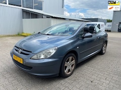 Peugeot 307 CC - 2.0-16V Automaat / Clima / Cruise / Leder
