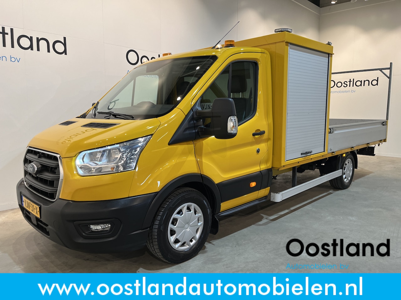 Ford Transit - 350 2.0 TDCI L4H1 Trend 130 PK RWD Open Laadbak / Euro 6 / Airco / Trekhaak 3.000 KG / Cru - AutoWereld.nl