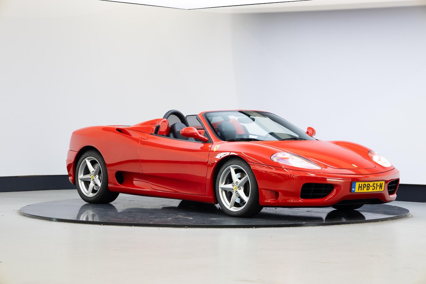 Ferrari 360 - 3.6 V8 Spider 3.6 V8 Spider - AutoWereld.nl