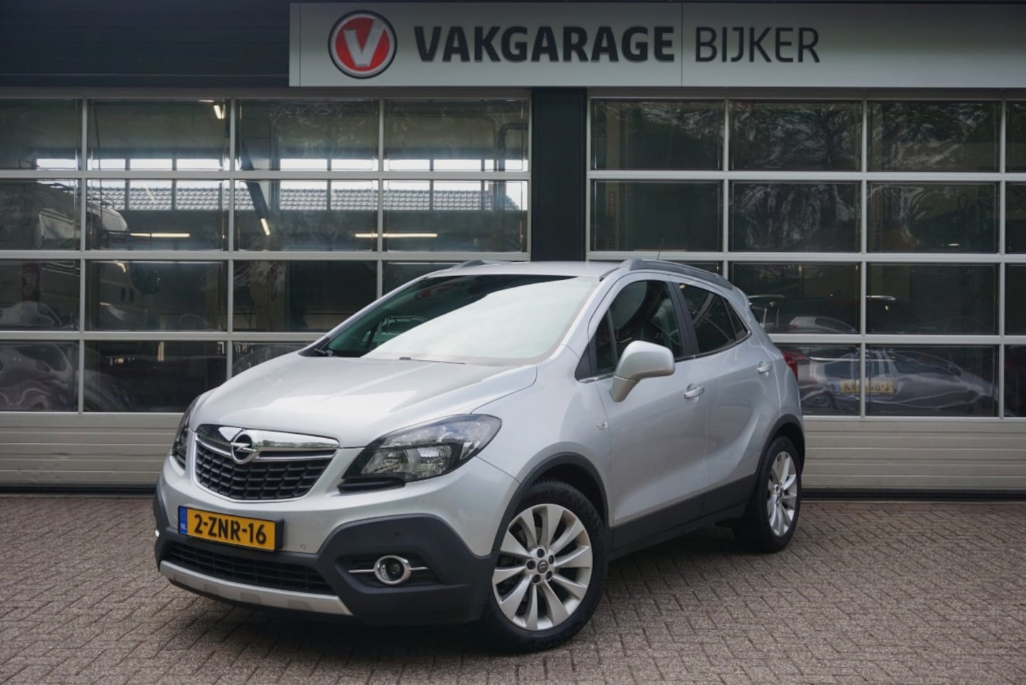 Opel Mokka - 1.4 T Cosmo Camera/Trekhaak! - AutoWereld.nl