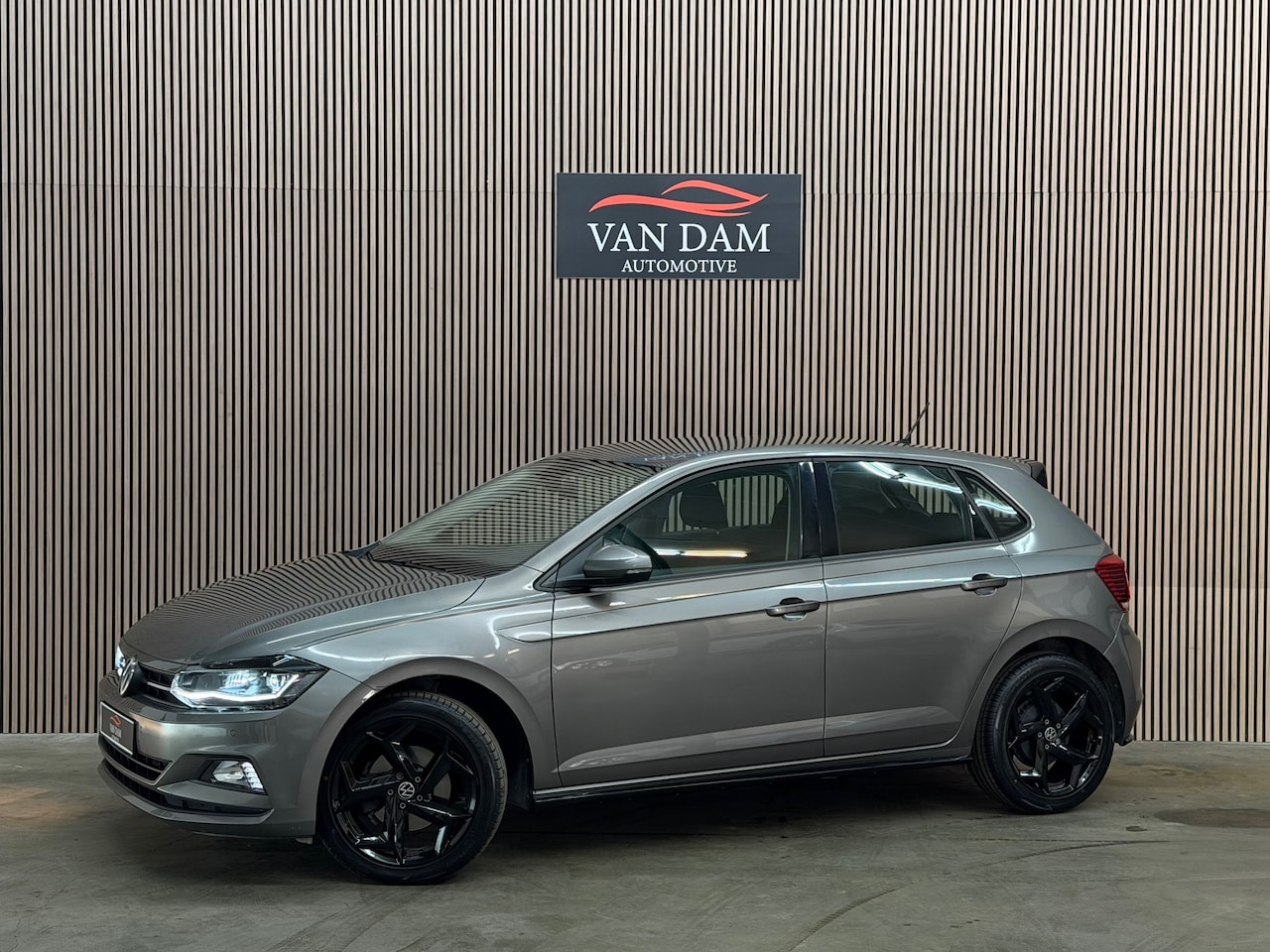 Volkswagen Polo - 1.6 TDI R-Line 2019 DSG LED CLIMA CAR-PLAY - AutoWereld.nl