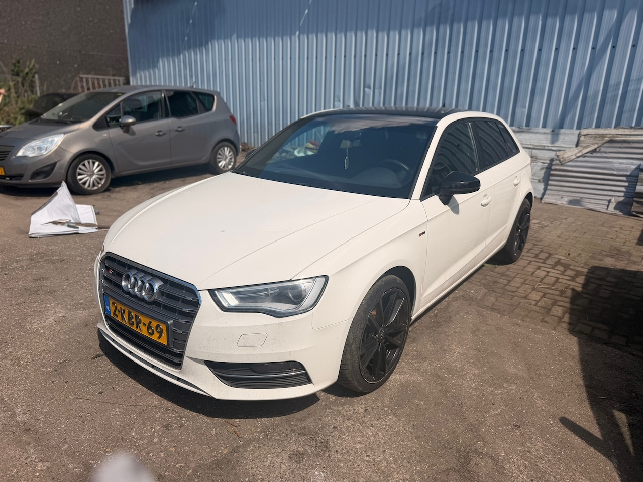 Audi A3 Sportback - 1.6 TDI Attraction Pro Line plus 1.6 TDI Attraction Pro Line plus - AutoWereld.nl