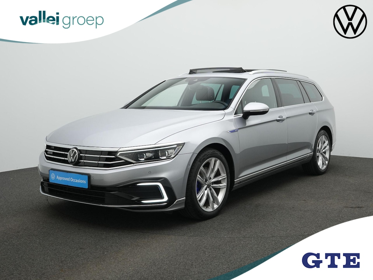Volkswagen Passat Variant - 1.4 TSI 218 pk PHEV GTE | Panoramadak | Trekhaak | IQ Light | Leder/alcantara | Achteruitr - AutoWereld.nl