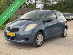 Toyota Yaris - 1.0 VVTi Terra LAAG KM NAP INC NIEUW APK