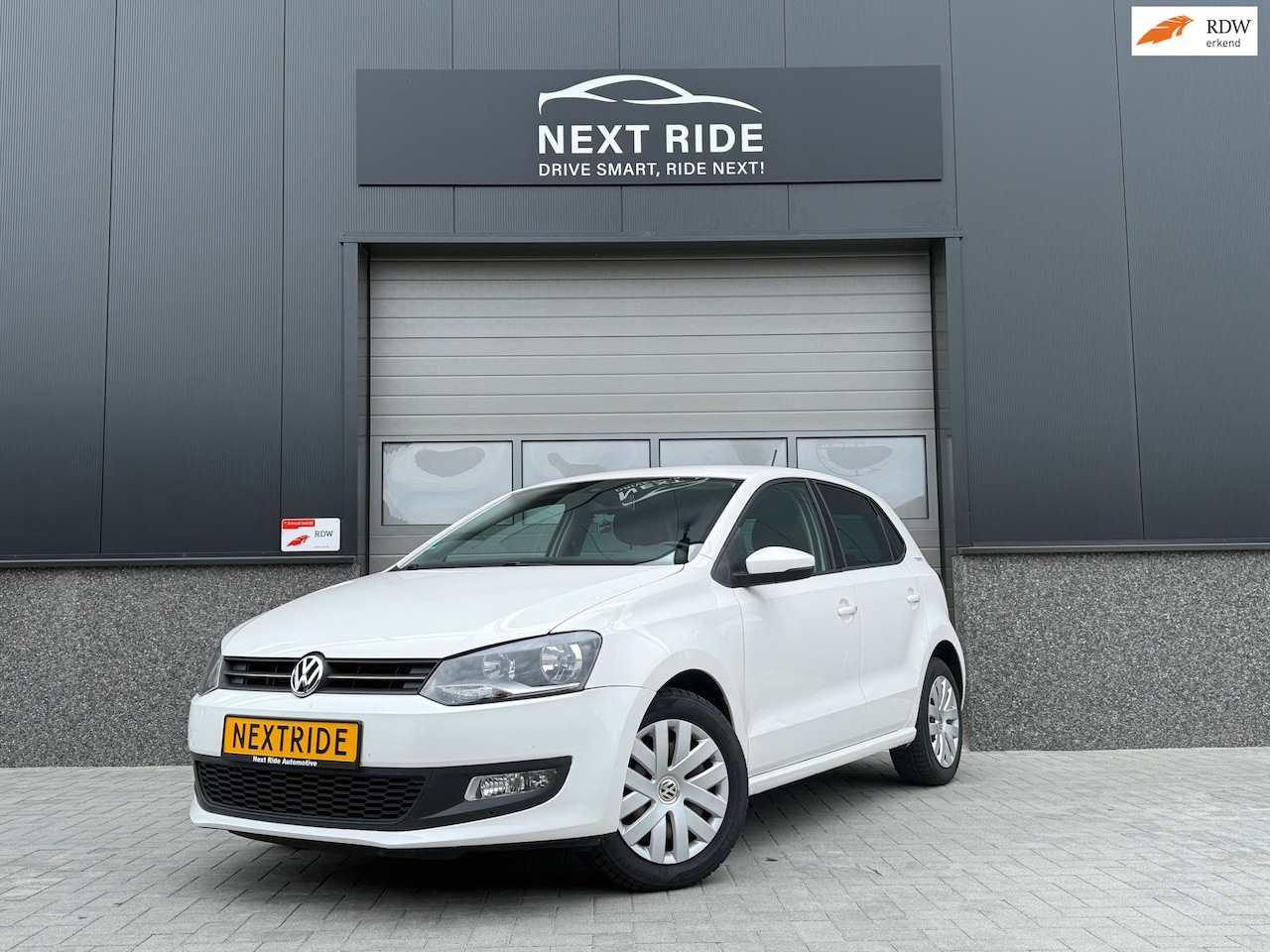 Volkswagen Polo - 1.2 TSI Comfortline | Team Uitvoering | Airco | Cruise Control | Stoelverwarming | APK 02/ - AutoWereld.nl