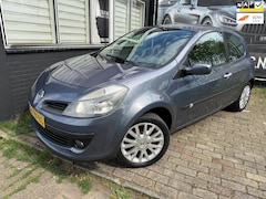Renault Clio - 1.4-16V Dynamique Luxe Airco Nw APK