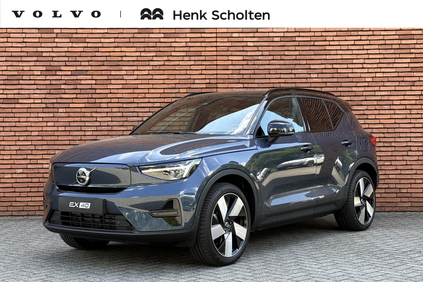 Volvo EX40 - Single Motor Extended Range Ultra Europa 82 kWh 45th Anniversary Edition | 5 jaar garantie - AutoWereld.nl