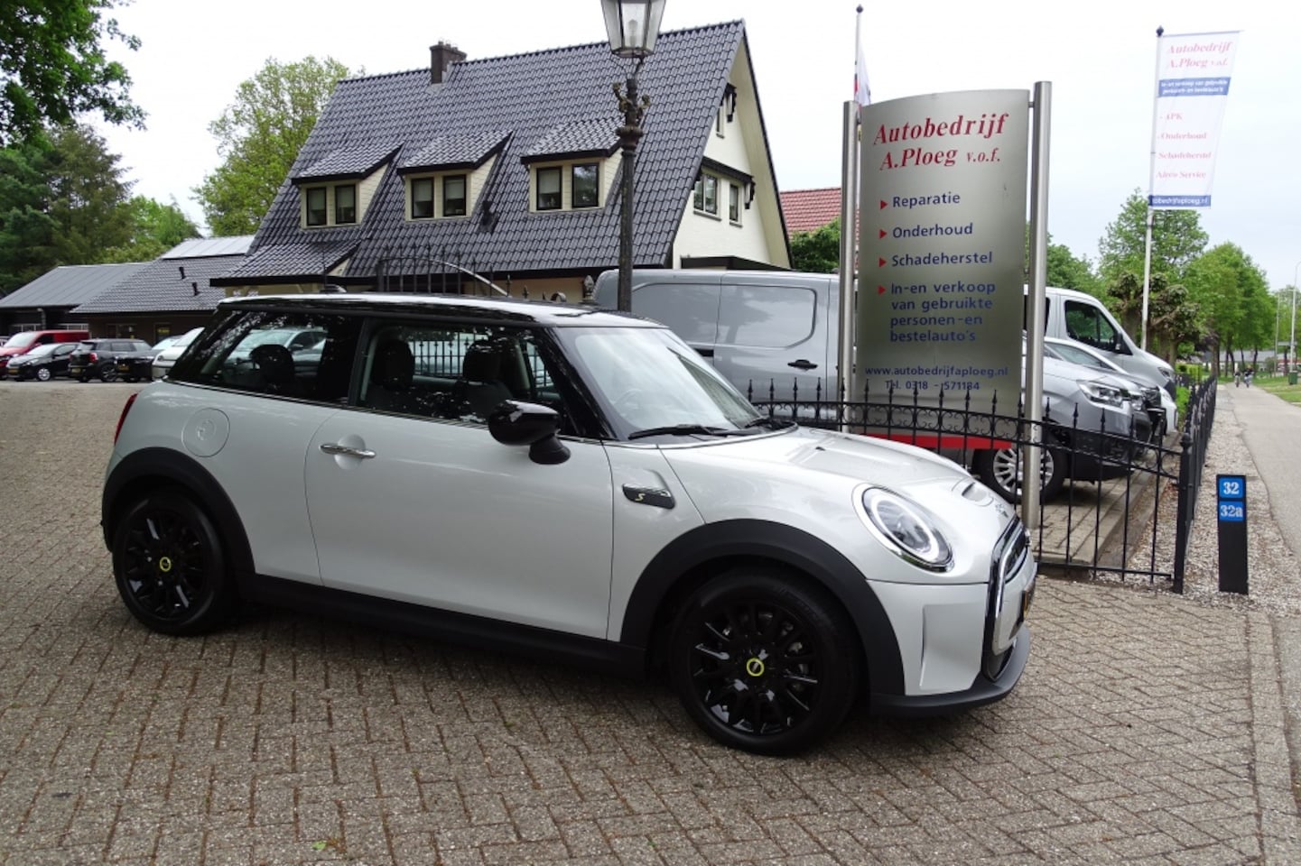 MINI Mini-Electric - Business Edition LED VERL NAVI 1e eig - AutoWereld.nl