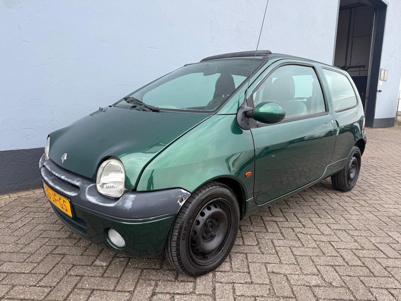 Renault Twingo - 1.2-16V Hélios - Kantel/Schuif Dak - APK 03-27 - AutoWereld.nl