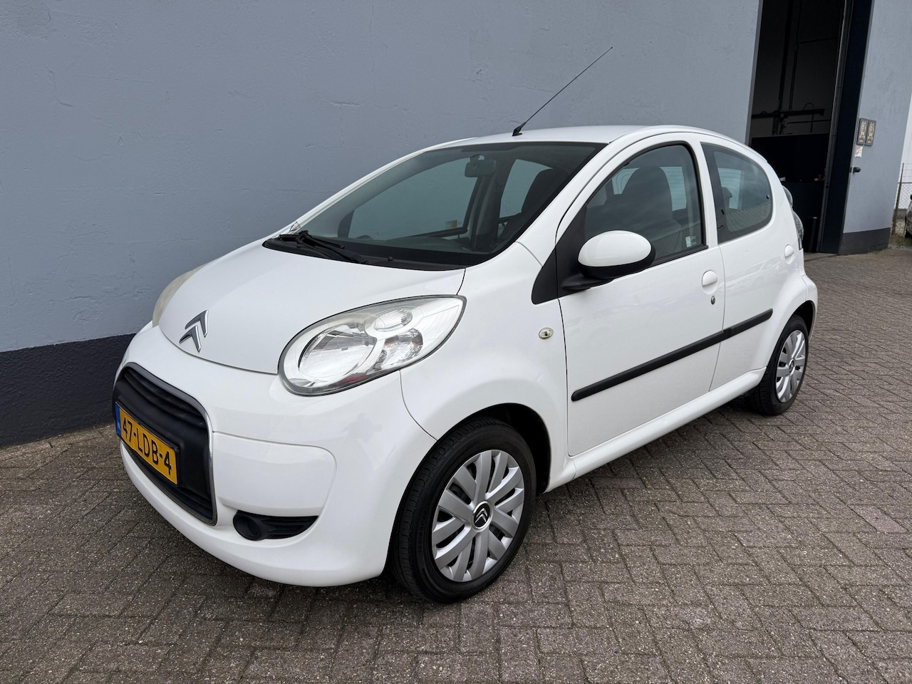 Citroën C1 - 1.0-12V Ambiance 5-Deurs - APK 04-2027 - AutoWereld.nl