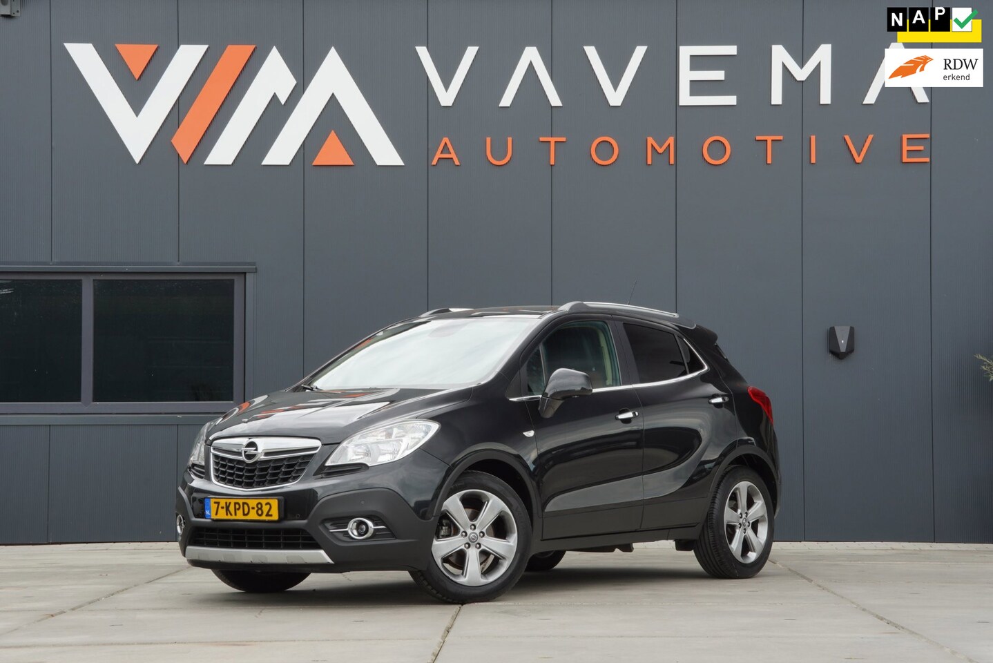 Opel Mokka - 1.6 Cosmo 2013 Stoelverwarming SUV Cruise control Camera Bluetooth telefoon Navigatie - AutoWereld.nl