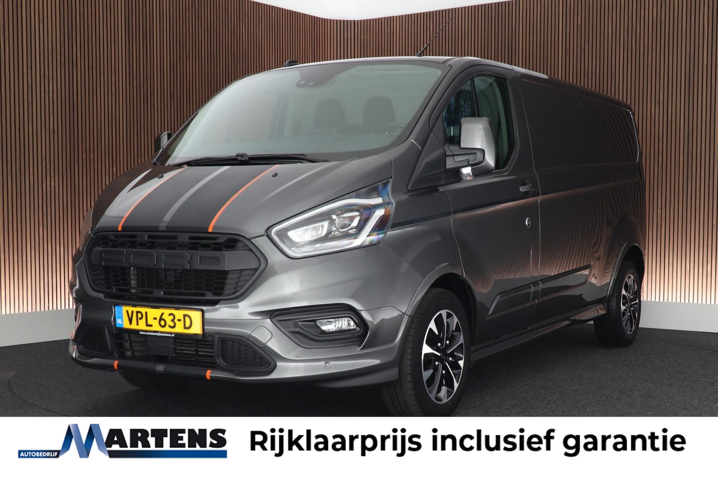 Ford Transit Custom - 320 2.0 TDCI 185pk Automaat L2H1 Sport Bijrijdersbank Stoelverwarming Xenon Camera Carplay - AutoWereld.nl