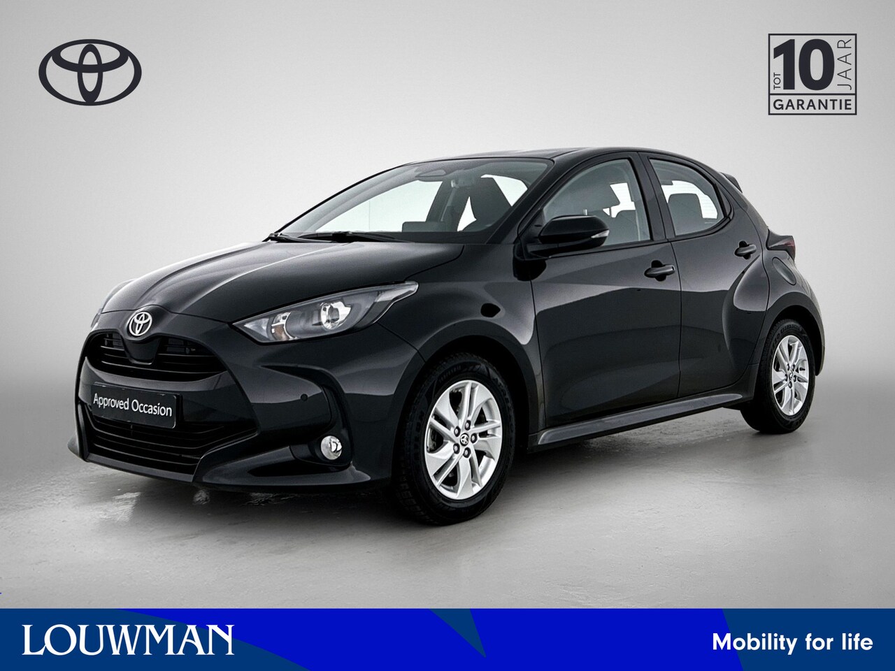 Toyota Yaris - 1.5 Hybrid Dynamic | PDC | Voorstoelverwarming | Stuurverwarming | - AutoWereld.nl