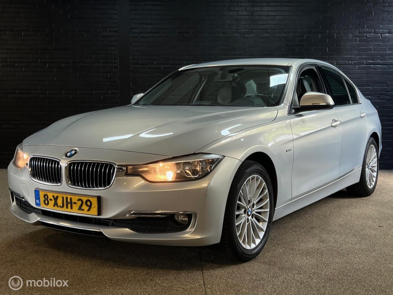 BMW 3-serie - 316i Business 316i Business - AutoWereld.nl