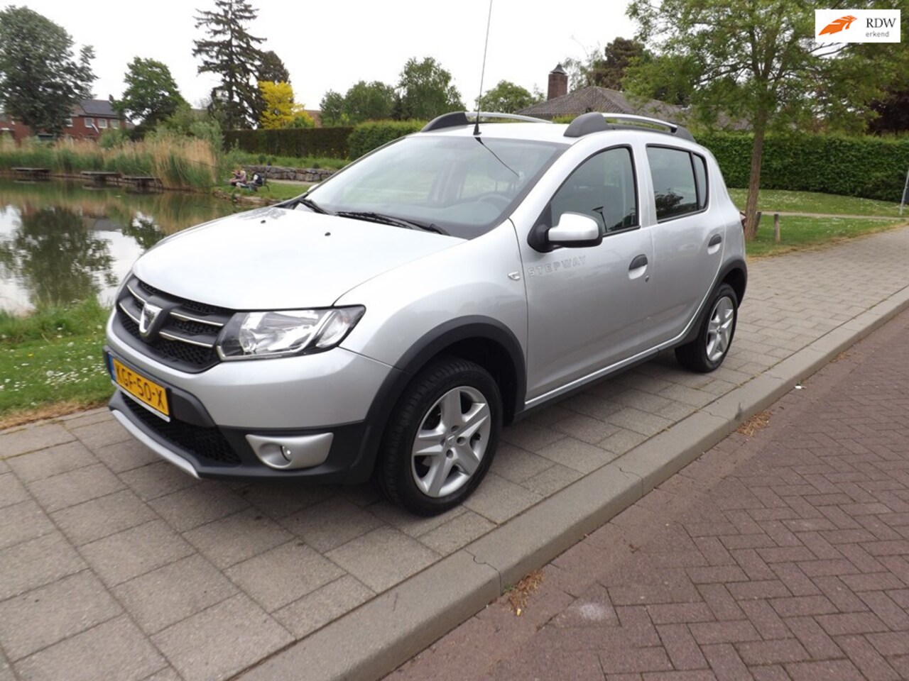 Dacia Sandero Stepway - 0.9 TCe Ambiance - AutoWereld.nl