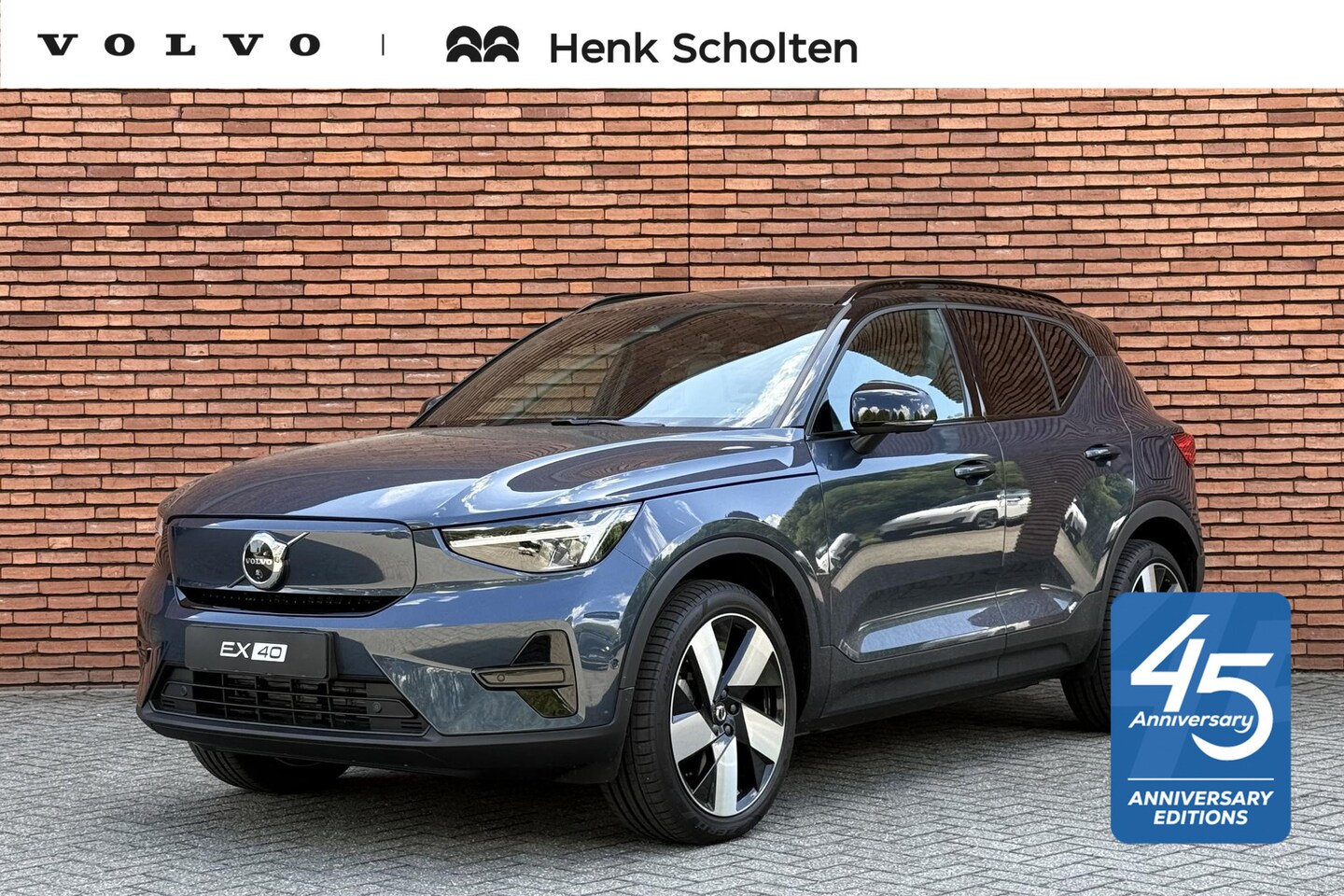 Volvo EX40 - Single Motor Extended Range Ultra Europa 82 kWh 45th Anniversary Edition | 5 jaar garantie - AutoWereld.nl