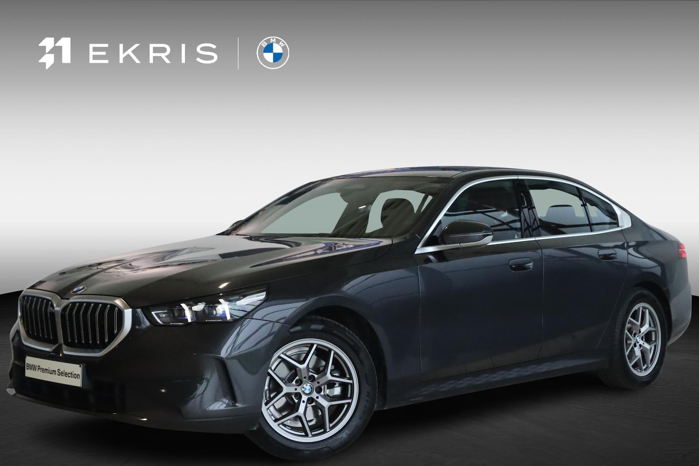 BMW 5-serie - Sedan 520i Driving Assistant | Achteruitrijcamera | Parkeersensoren | Lentevoordeel - AutoWereld.nl