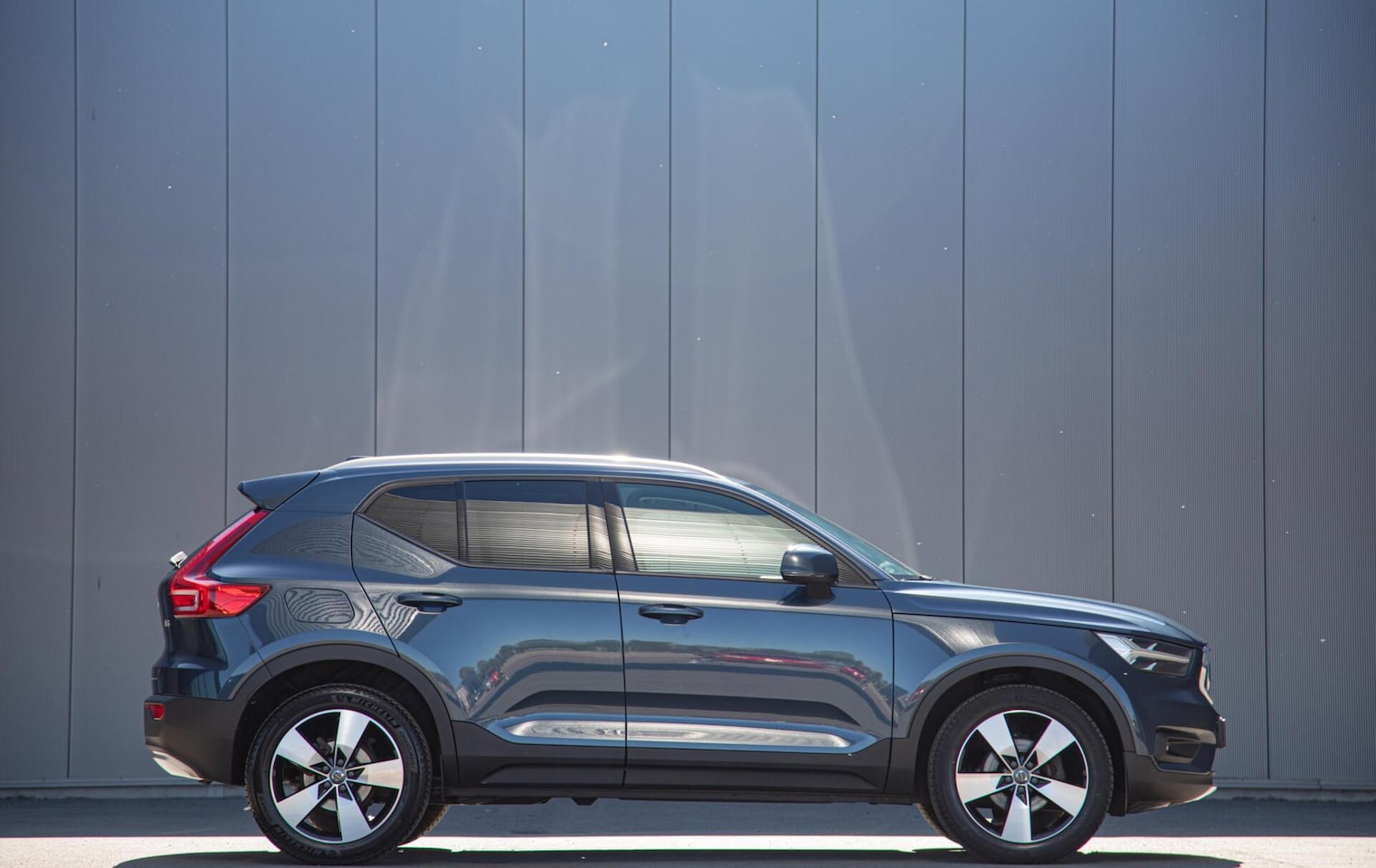 Volvo XC40 - 1.5 T3 Momentum Business Automaat Keyless Carplay Trekhaak - AutoWereld.nl