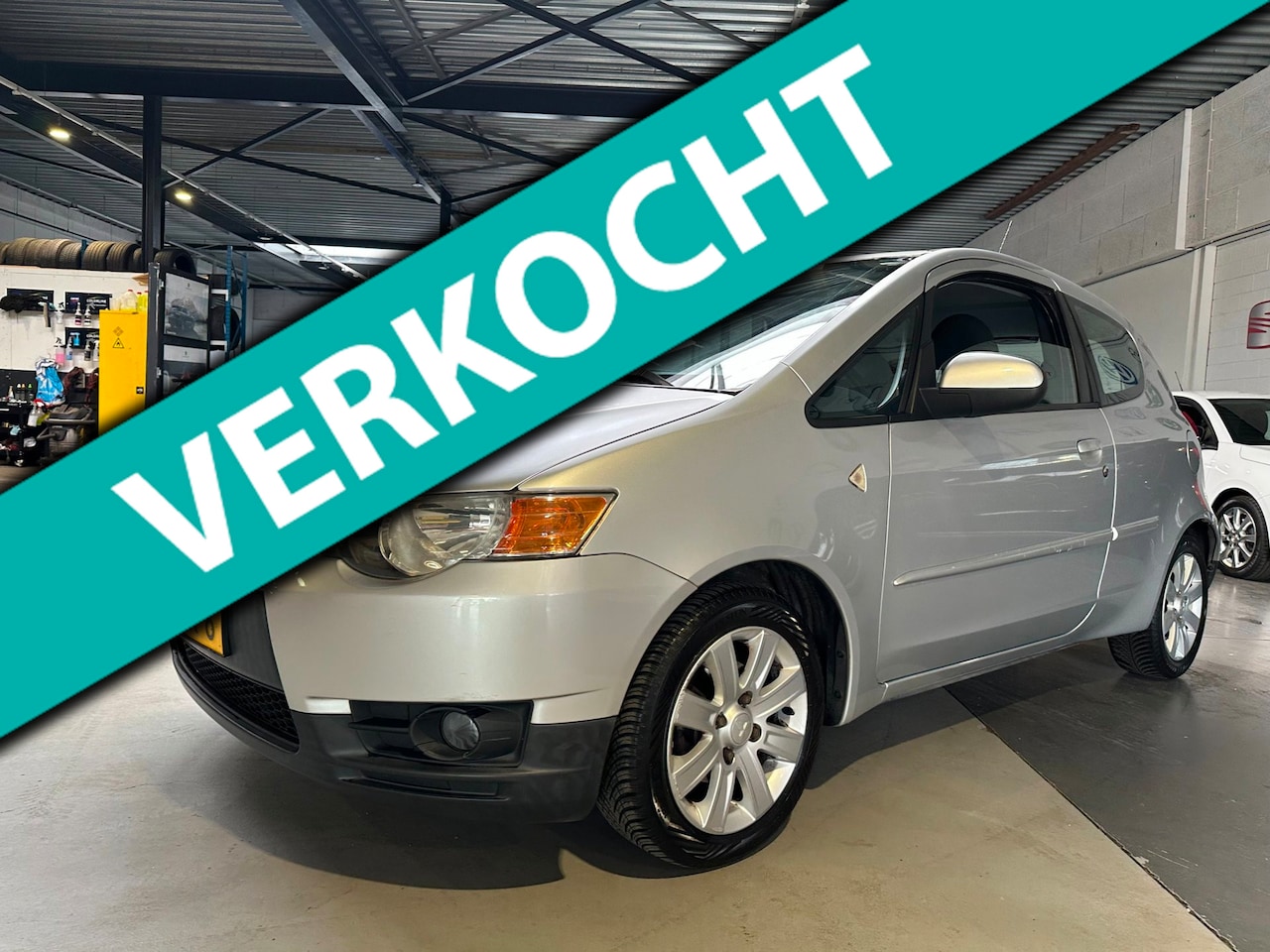 Mitsubishi Colt - 1.3 Intro Edition/Trekhaak/Cruise control/Airco/Apk nieuw bij aflevering - AutoWereld.nl