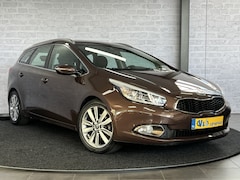Kia Cee'd Sportswagon - 1.6 GDI Super Pack Premium Navigatie Camera Stoel Stuurverwarming