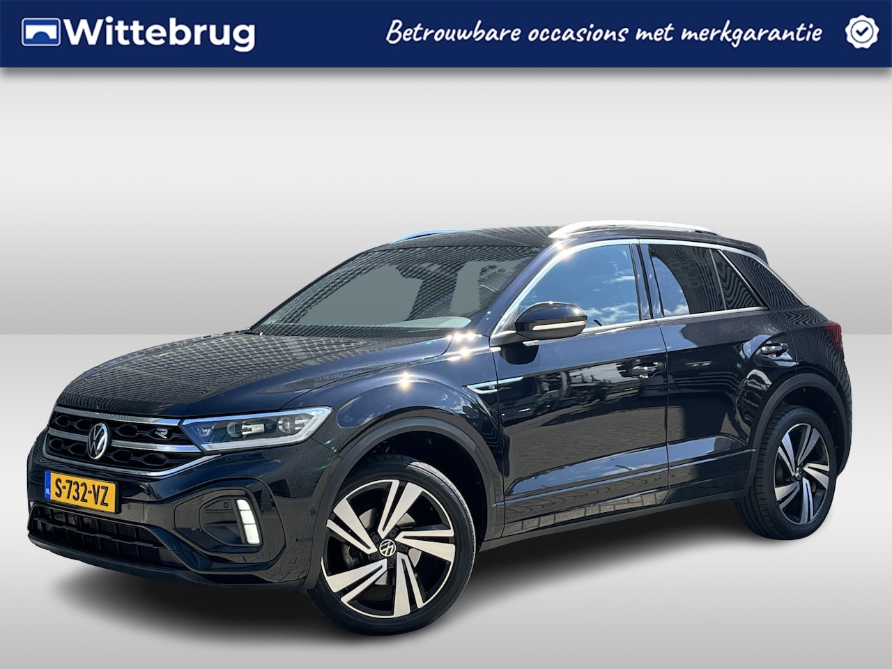 Volkswagen T-Roc - 1.5 TSI R-Line Business+ / App connect / Camera / Parkeersensoren V+A / Afneembare trekhaa - AutoWereld.nl