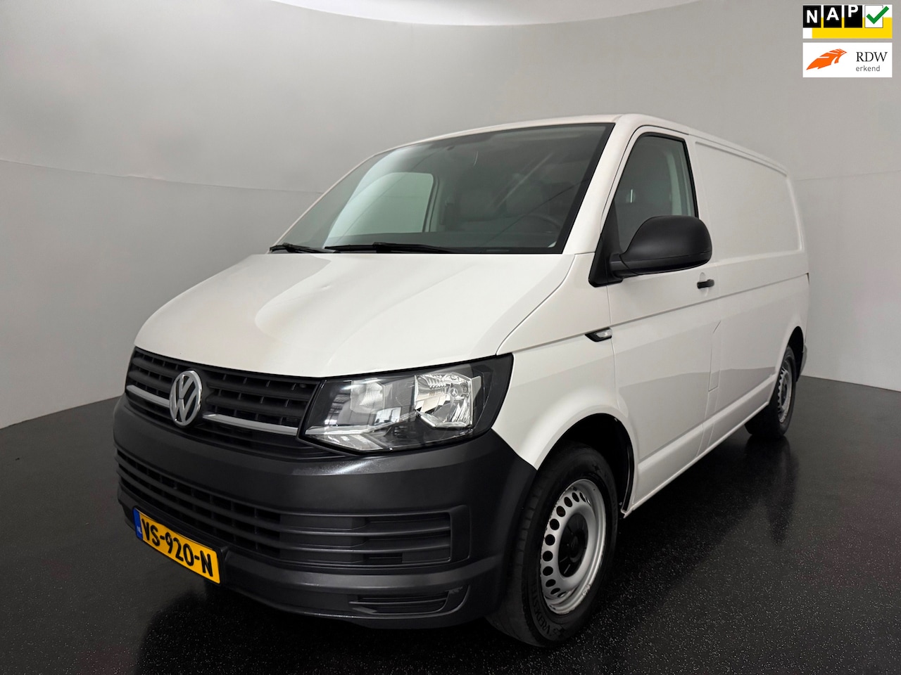 Volkswagen Transporter - 2.0 TDI L1H1 3 zits / Cruise / Airco - AutoWereld.nl