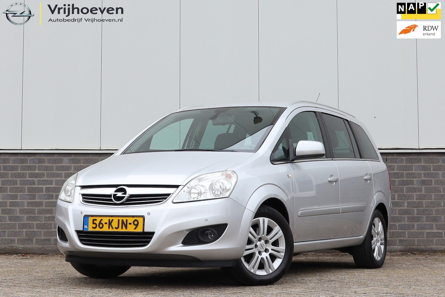 Opel Zafira - 1.8 Cosmo 7 Pers. Trekhaak 1e eig. - AutoWereld.nl