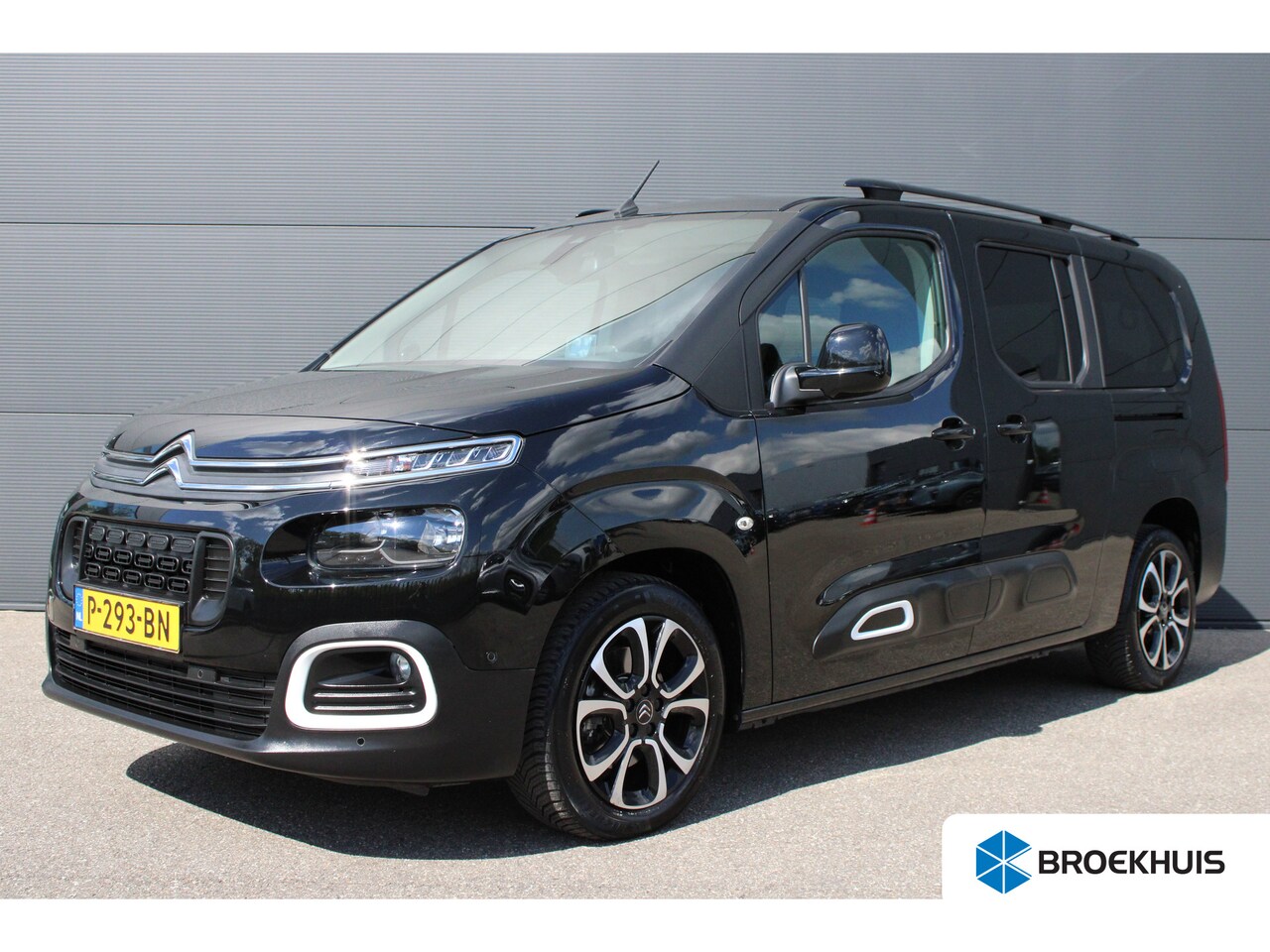 Citroën Berlingo XL - 1.2 PureTech EAT8 Shine | Automaat | Navigatie | 7 Persoons | Apple carplay | Bluetooth | - AutoWereld.nl
