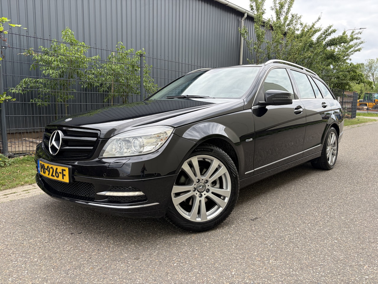 Mercedes-Benz C-klasse Estate - 200 CGI BlueEFFICIENCY Business Class Avantgarde / AUTOMAAT / SCHUIFDAK / NAVI - AutoWereld.nl