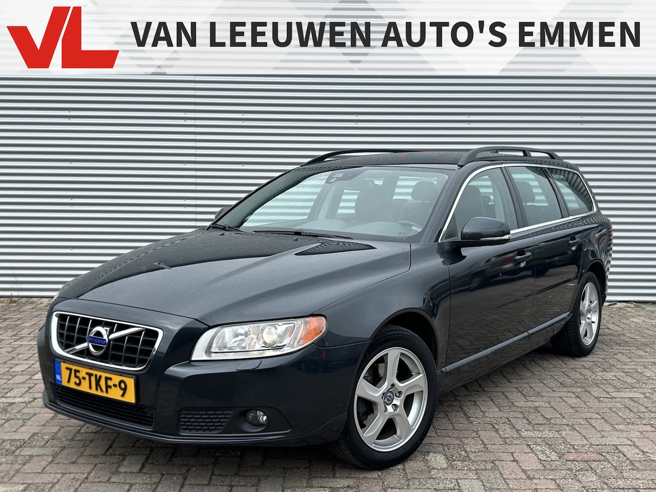 Volvo V70 - 1.6 T4 Limited Edition | Nieuw Binnen | Automaat | Navigatie | Leer | Stoelverwarming | 18 - AutoWereld.nl