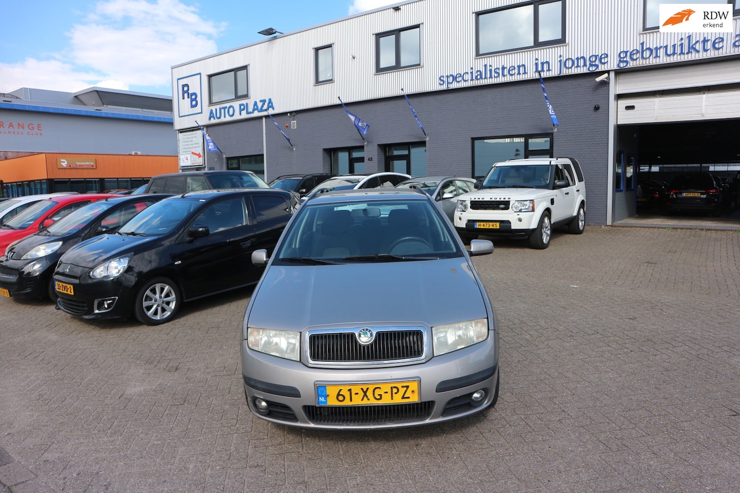 Skoda Fabia Combi - 1.4-16V Spirit+ / LEES TEKST / HANDELS + EXPORT PIRCE ! ! ! - AutoWereld.nl