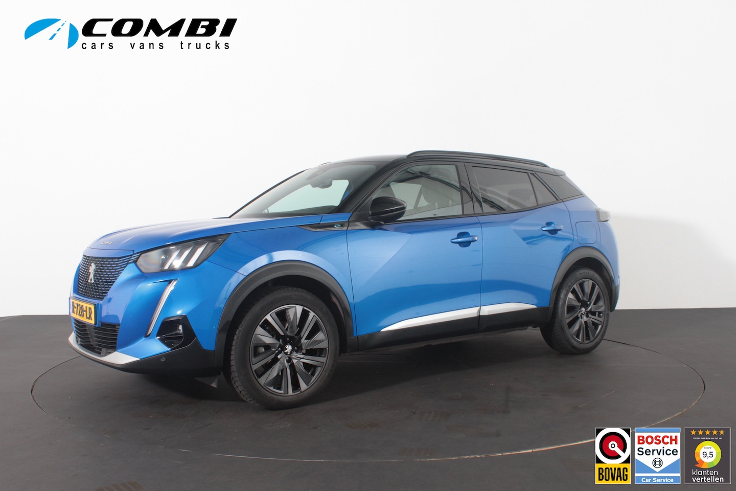 Peugeot e-2008 - EV GT 50 kWh /SOH > 90%/3-fase/Panorama.schuifdak/Trekhaak/18inch... - AutoWereld.nl