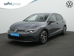 Volkswagen Golf - 1.5 TSI 130 pk Life | Geheugen-/massagestoel | Adaptive Cruise | Navigatie | Side Assist |